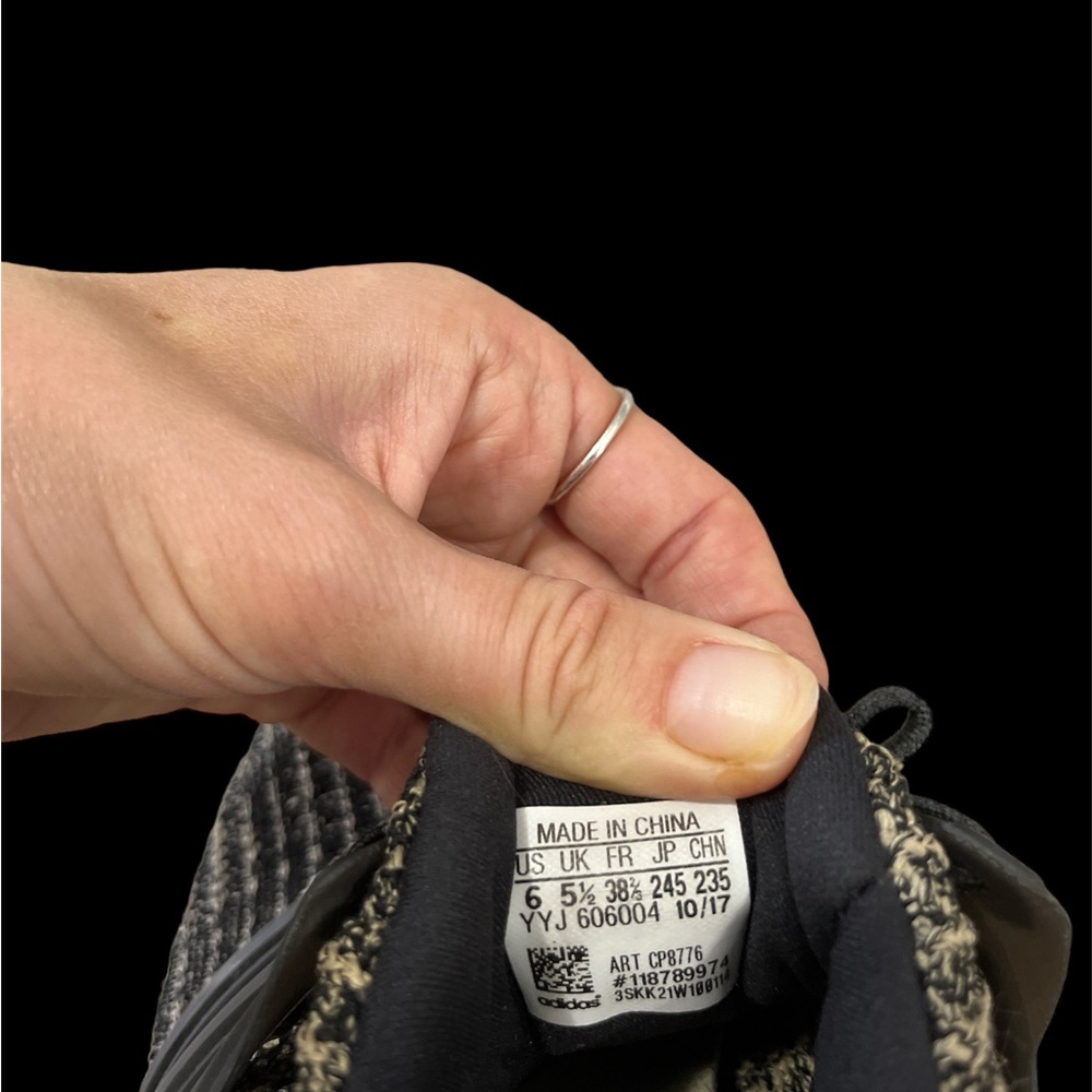 ULTRA BOOST RUNNING SHOES - Picture 3 of 3